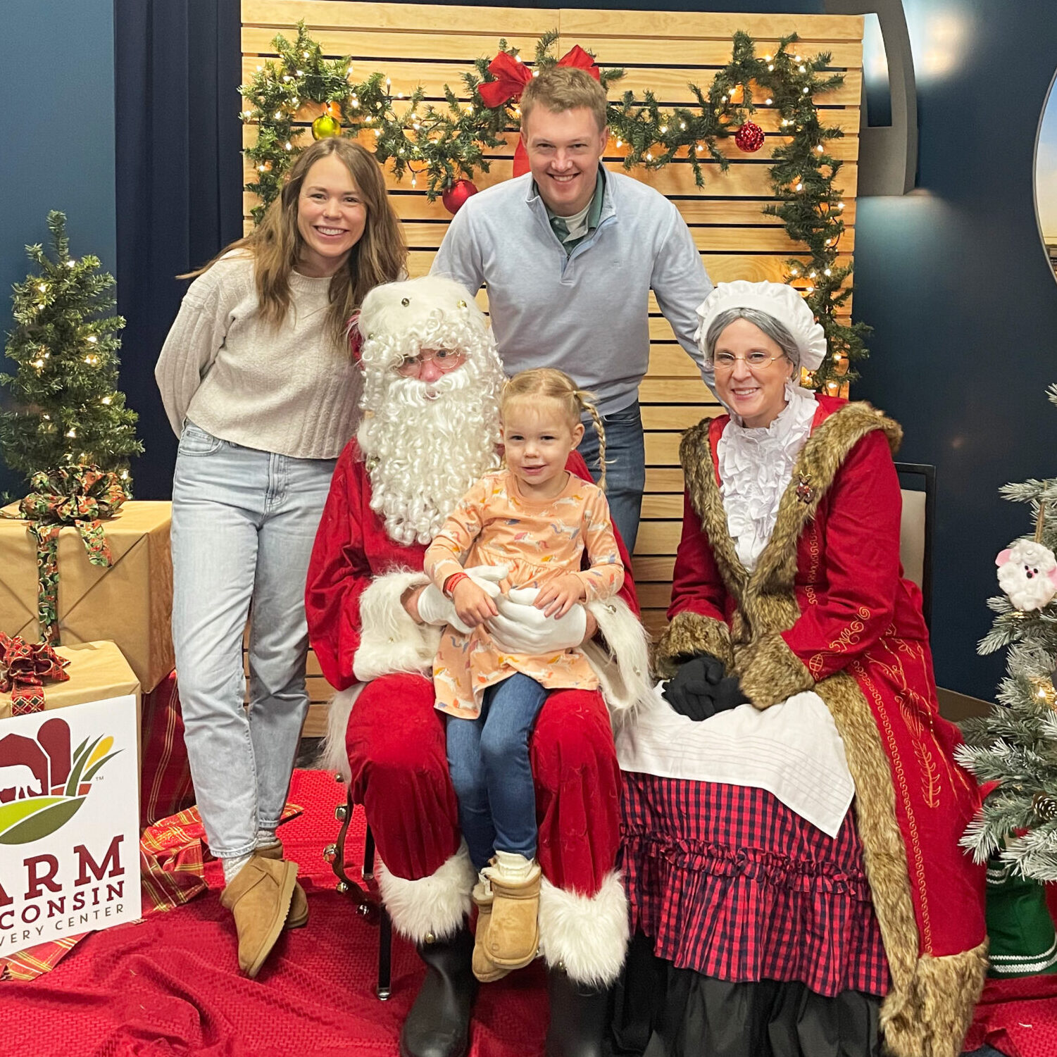 Breakfast at the North Pole Welcomes Santa and Reindeer Back to Farm Wisconsin